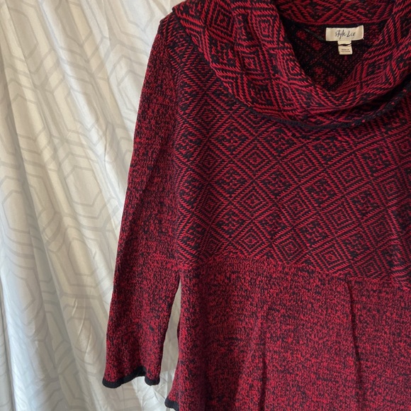 Macy’s Cowl neck red and black patterned sweater medium - Picture 5 of 6